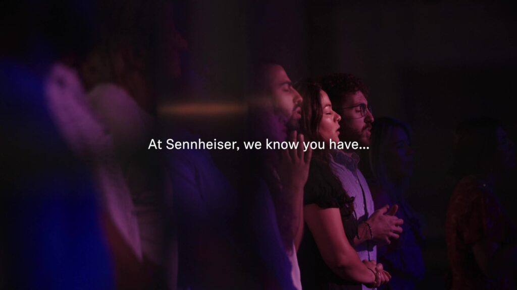 Senn-How_Frames-020